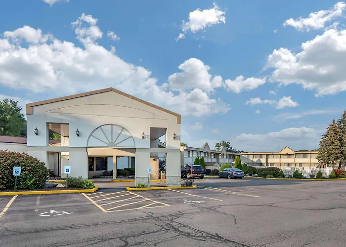 Quality Inn & Suites Vestal Binghamton Near University