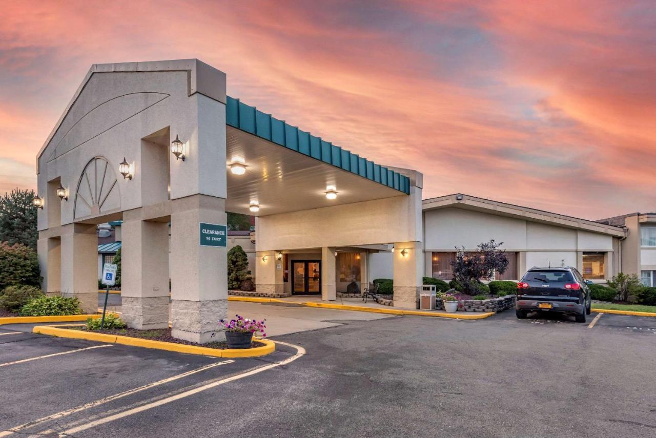 Hotel Quality & Binghamton Near 3*