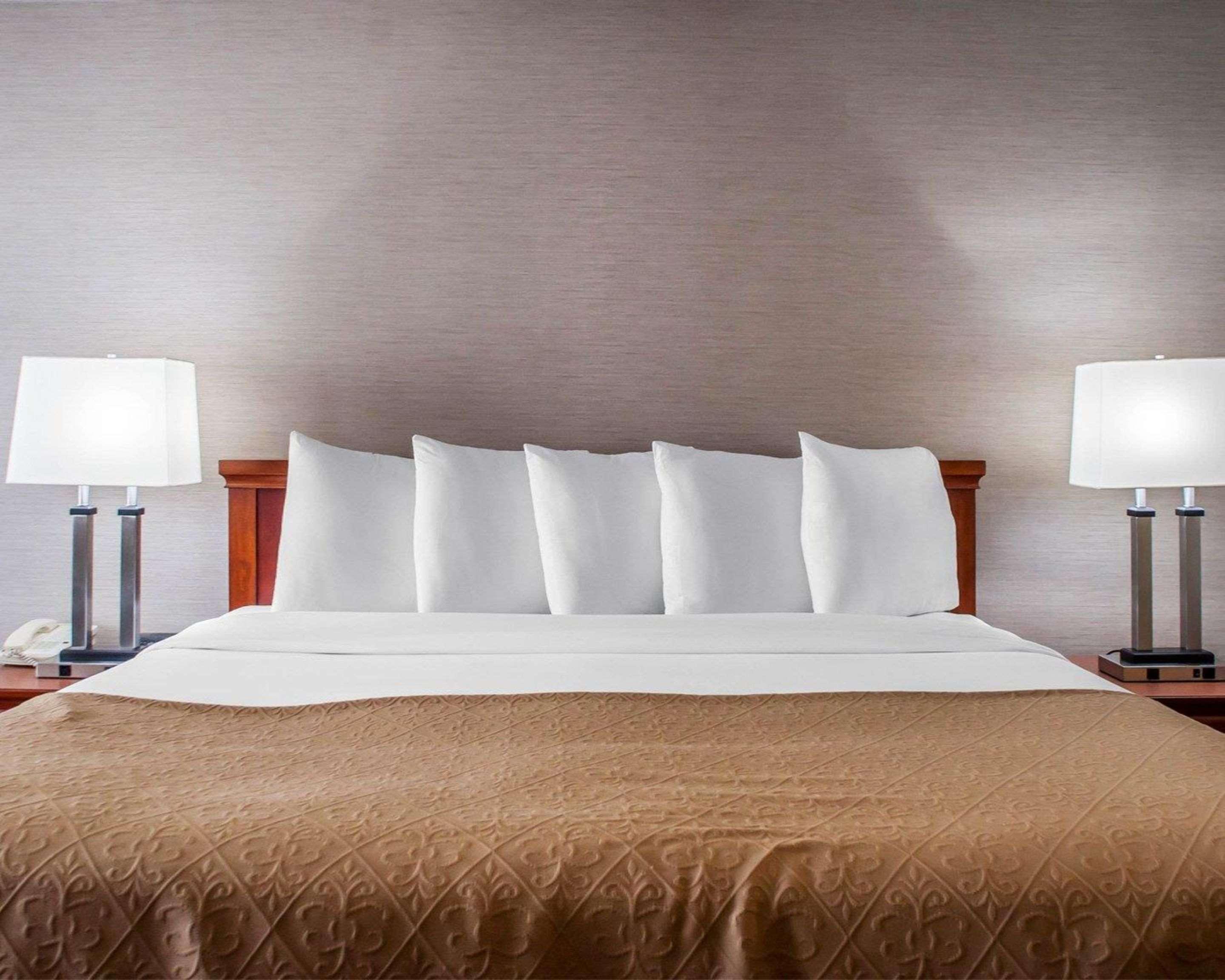 Hotel Quality & Binghamton Near 3*