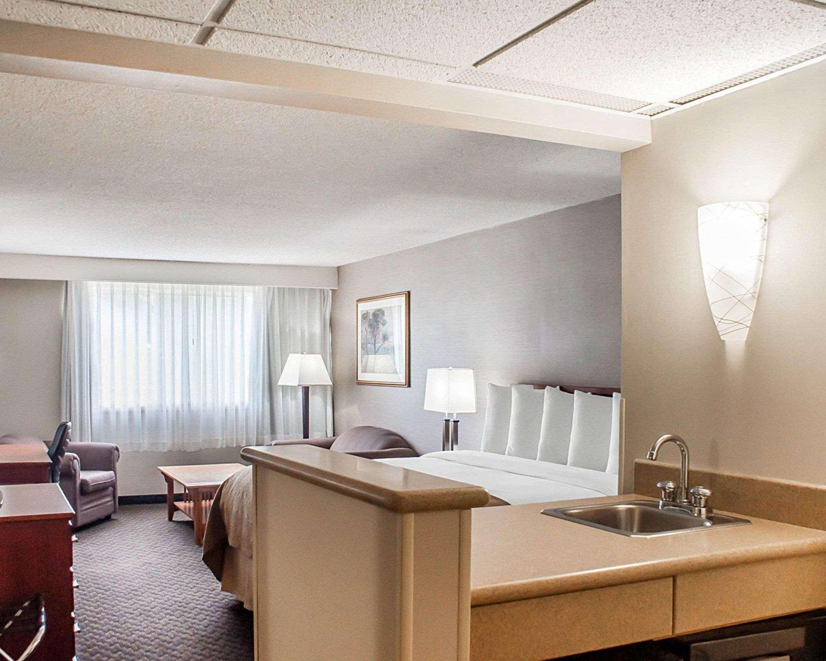 Quality & Binghamton Near 3* Vestal