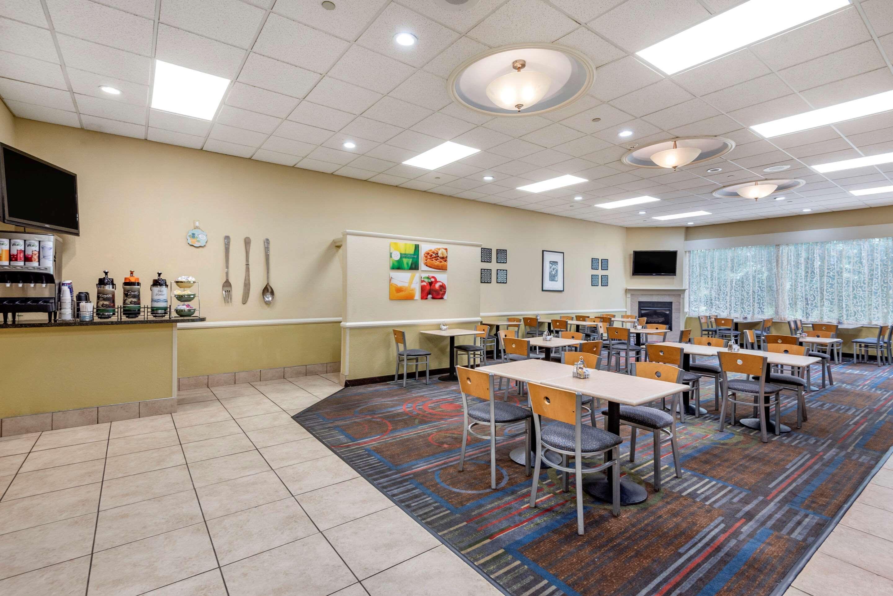 Hotel Quality & Binghamton Near